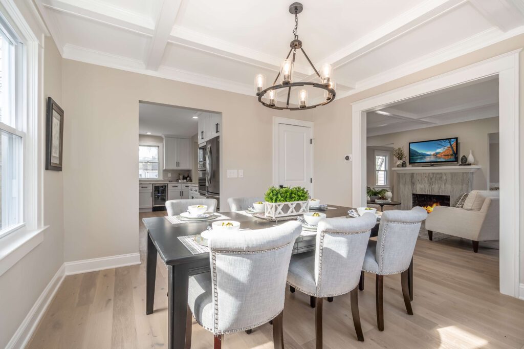 08-Dining Room 2